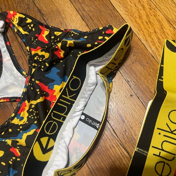 Ethika - Picture 3 of 4